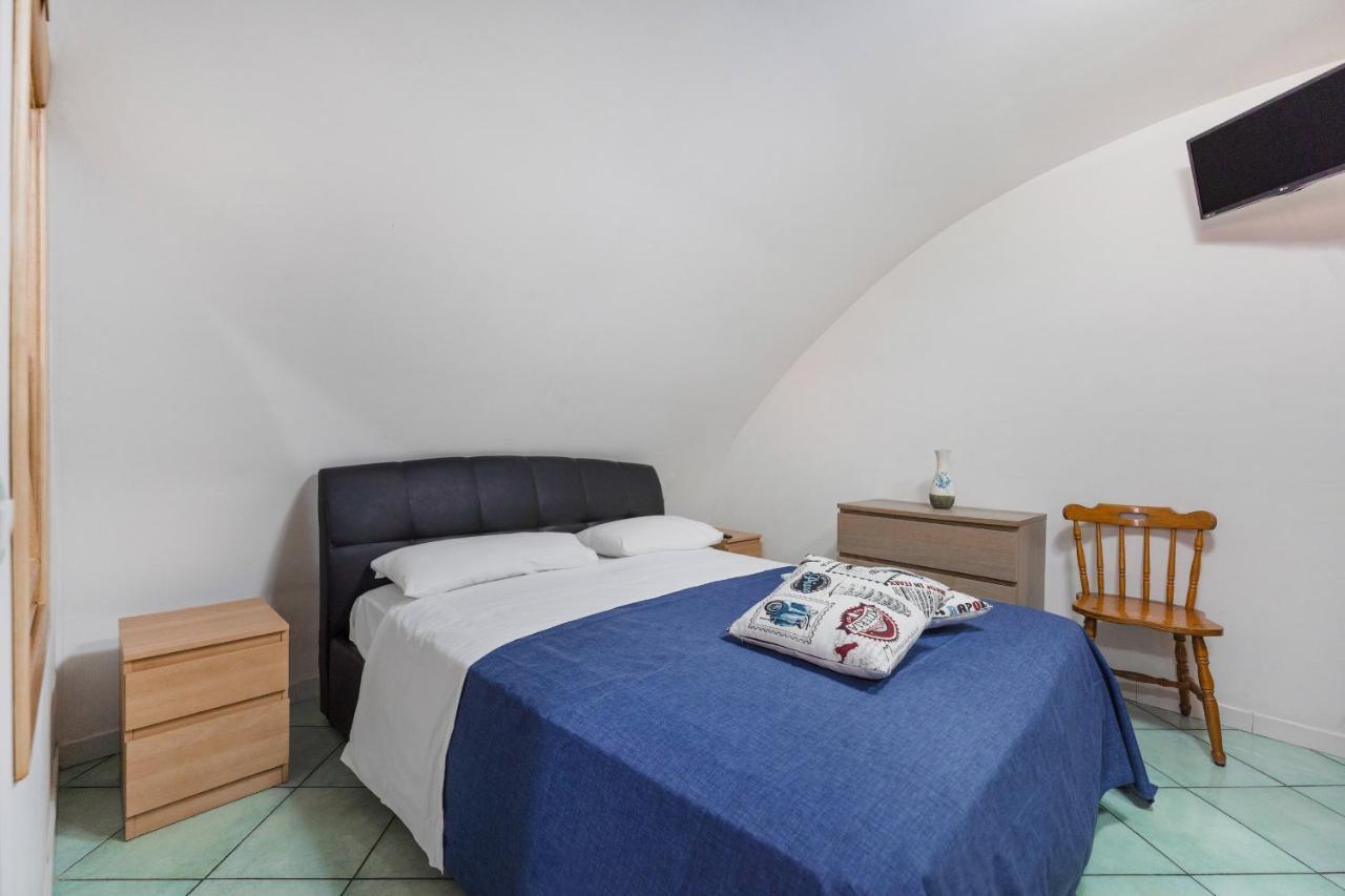 San Leonardo Home Procida Bagian luar foto