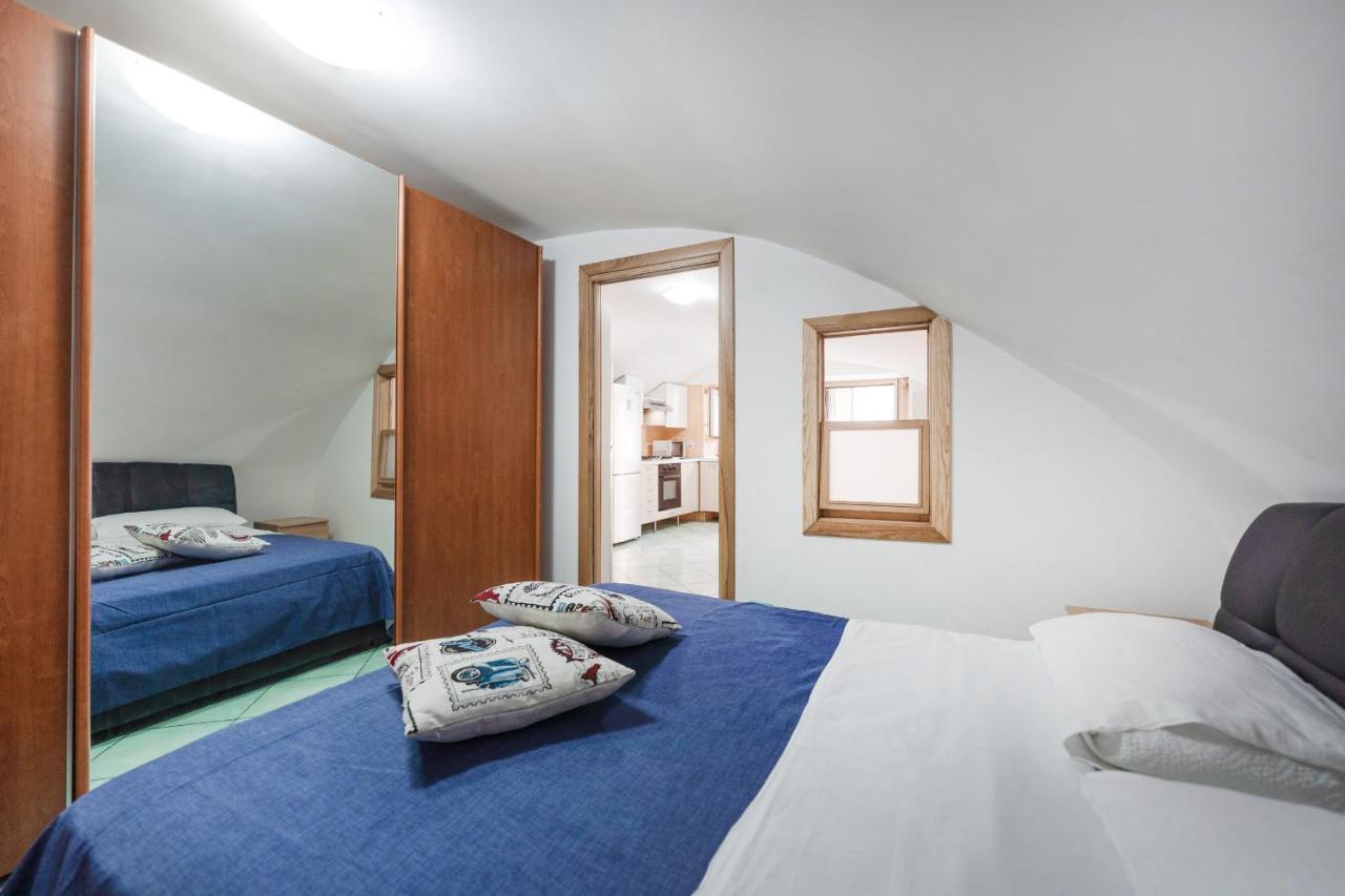 San Leonardo Home Procida Bagian luar foto
